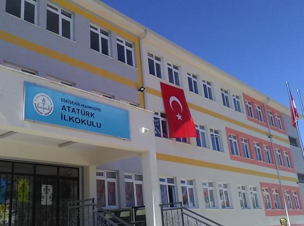 Atatürk İlkokulu 